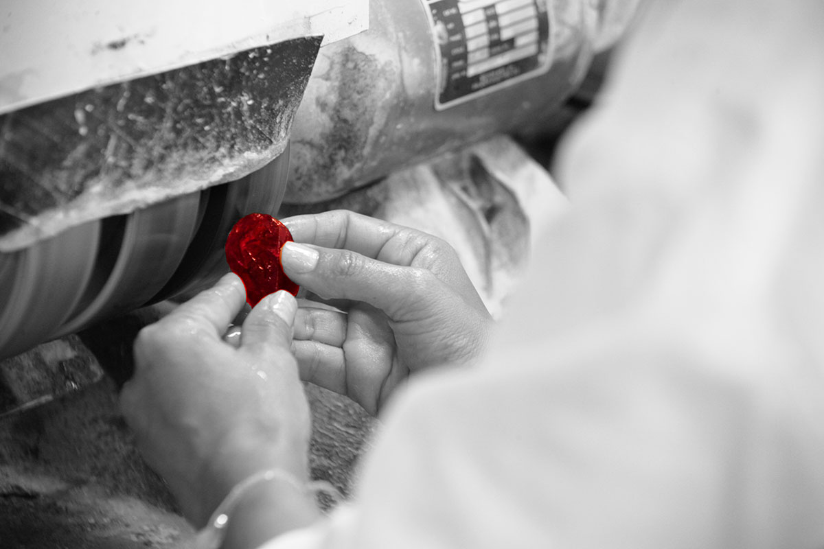 Polissage de rubis - Brochier Vulliod